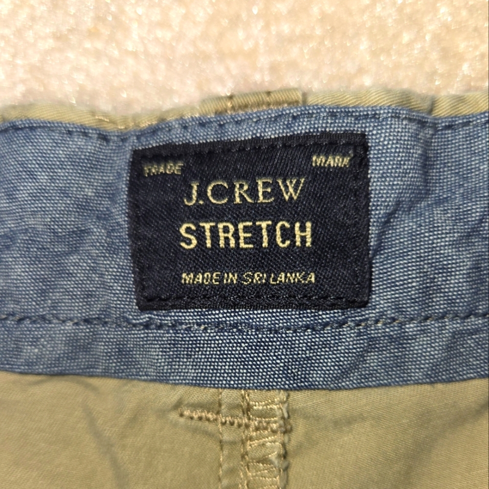 J. Crew Men's waist 33 Stretch Flat Front Shorts - Picture 4 of 9